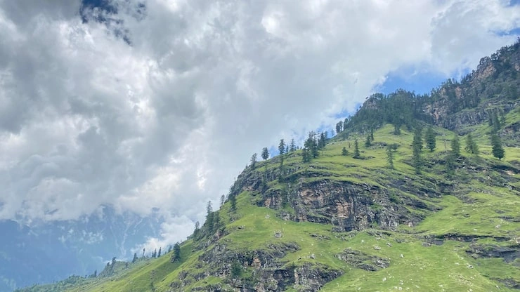 Majestic Hill Stations