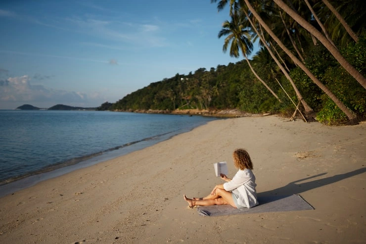 Why Choose a Hidden Beach Town